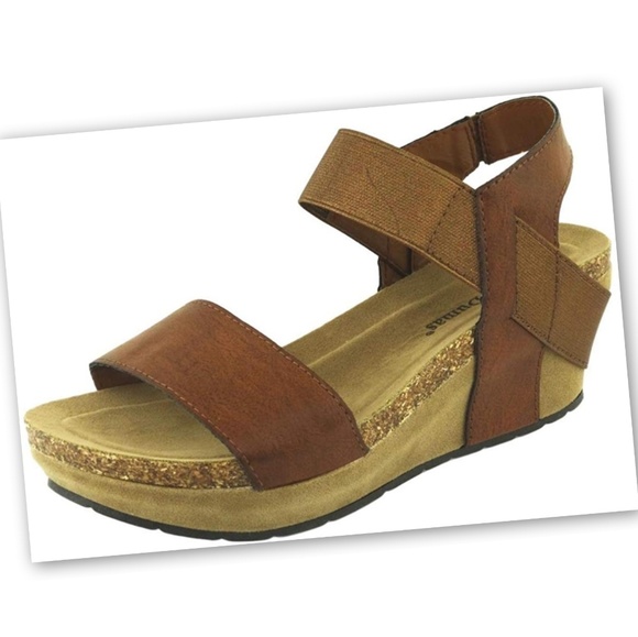 Pierre Dumas Shoes - Pierre Dumas Chantal-2 Strappy Wedge Sandals sz 6